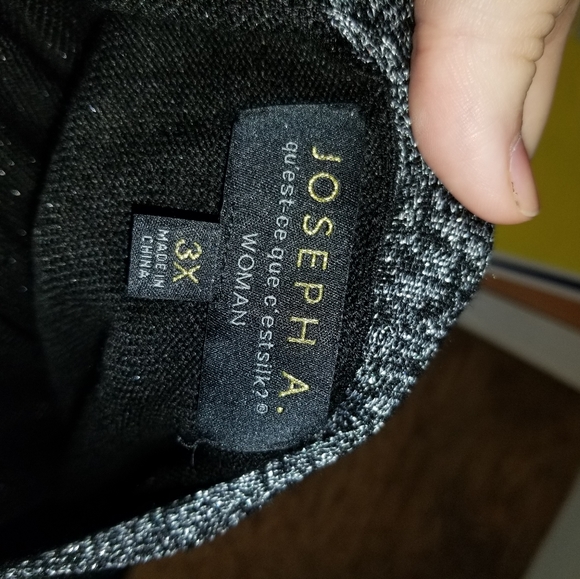 Joseph A. Cold Shoulder Long Sleeve Top - Picture 3 of 3